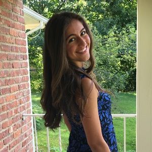 Meet your Posher, Natasha